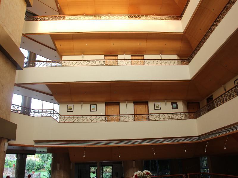 Chances Resort&Casino An Indy Resort Panaji Exterior foto