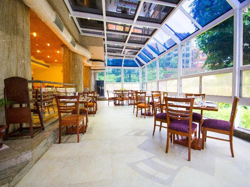 Chances Resort&Casino An Indy Resort Panaji Exterior foto