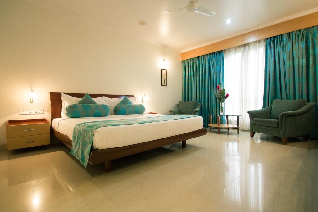 Chances Resort&Casino An Indy Resort Panaji Exterior foto