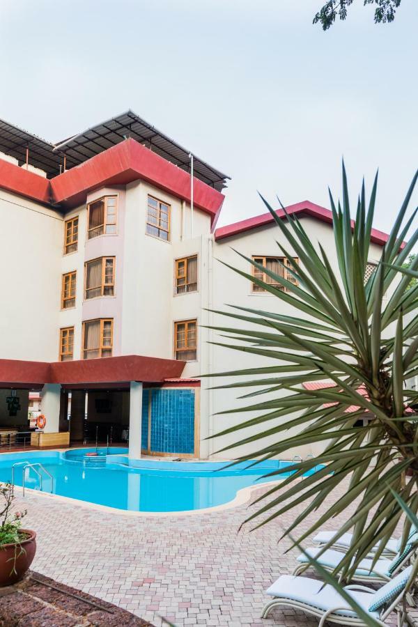 Chances Resort&Casino An Indy Resort Panaji Exterior foto