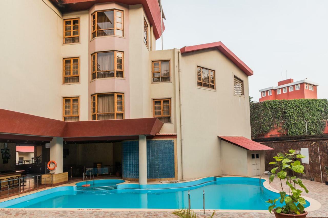 Chances Resort&Casino An Indy Resort Panaji Exterior foto